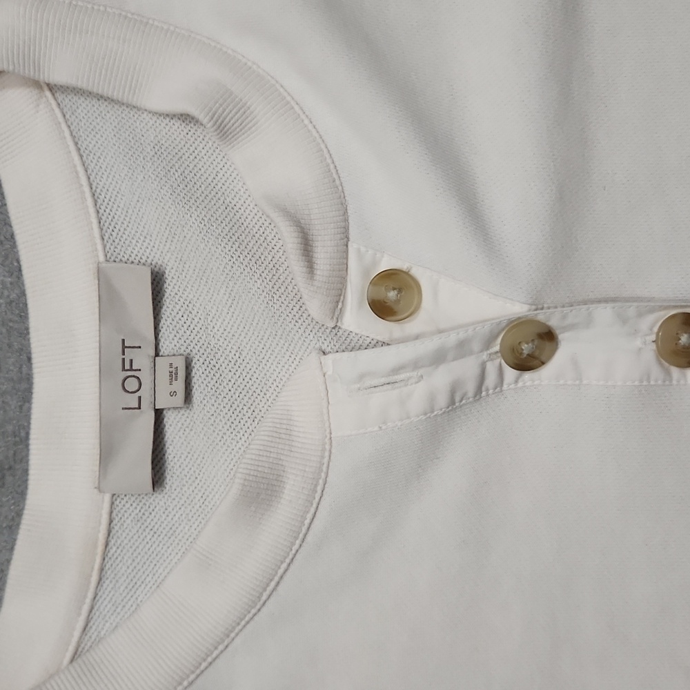 LOFT Sweatshirt - Picture 3 of 5